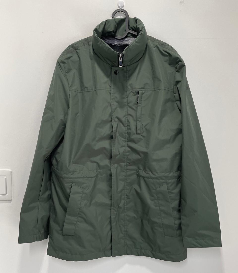 (새상품) GEOX 바람막이