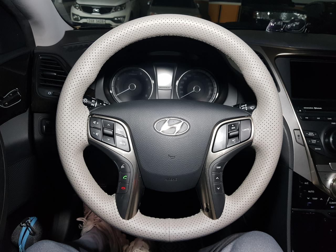 자동차 핸들커버 시공해드립니다