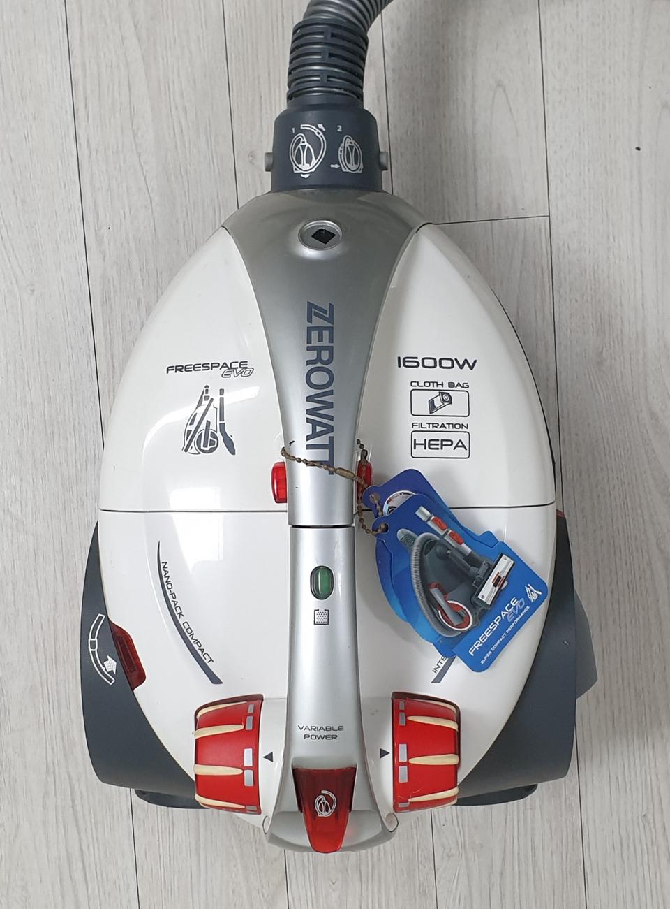 이태리제 초강력 진공 청소기 팝니다 (1,600W)