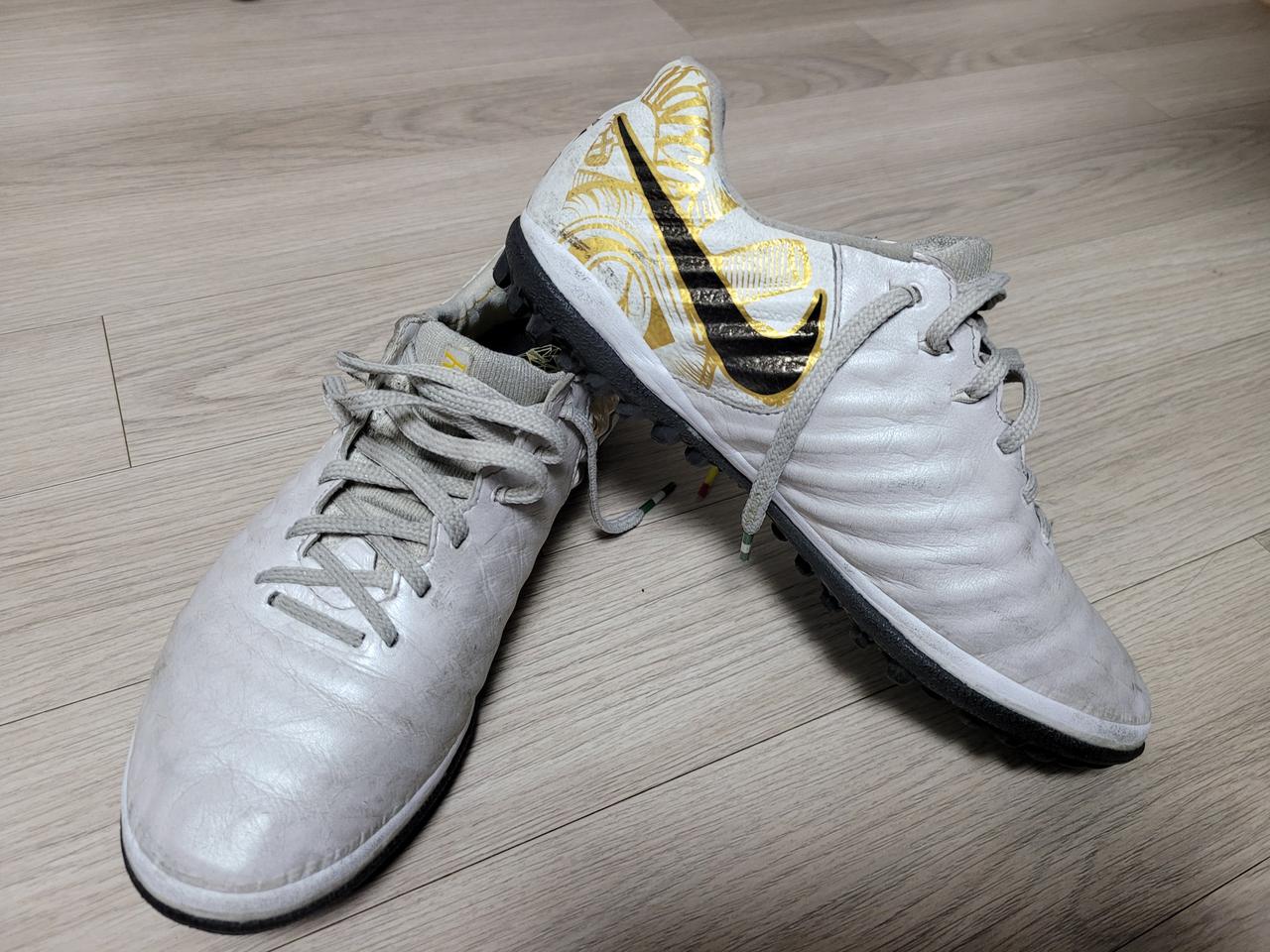 나이키 티엠포7 라모스 창갈이(tf) 245