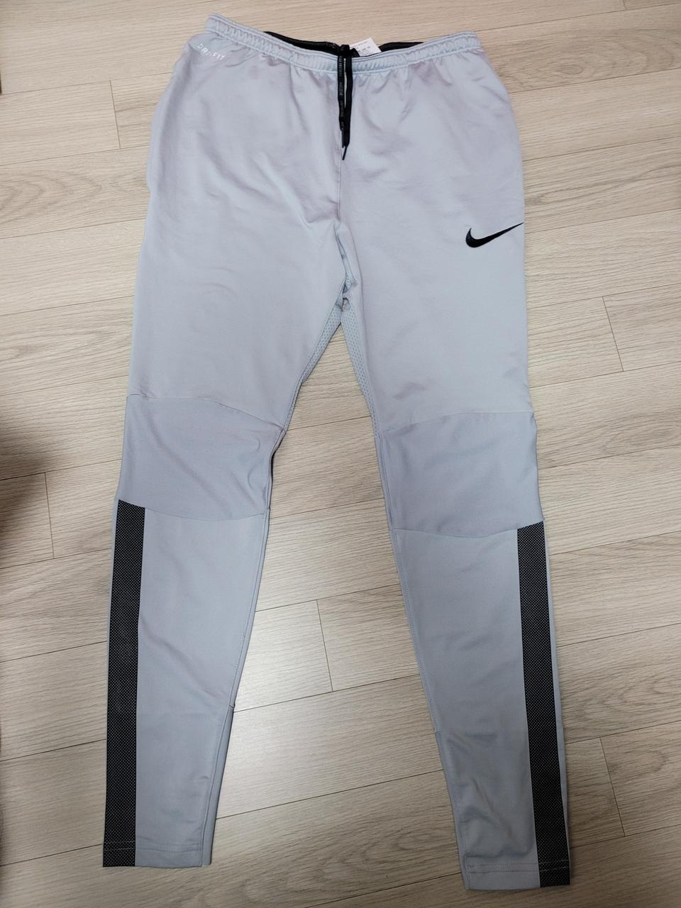 나이키 셀렉트 테크니컬 팬츠 M