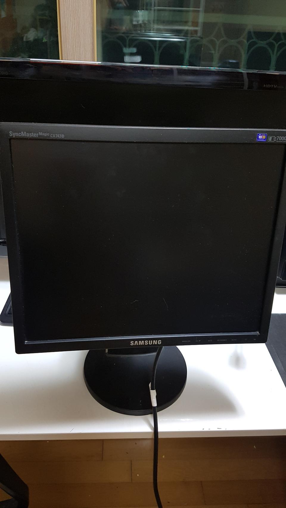 삼성 싱크마스터 매직 CX743B 팝니다(삼성 모니터)