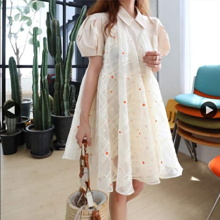 새상품  오간자 자수 미니드레스