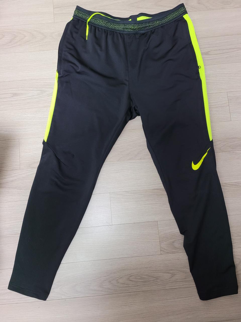 나이키 스트라이크 팬츠