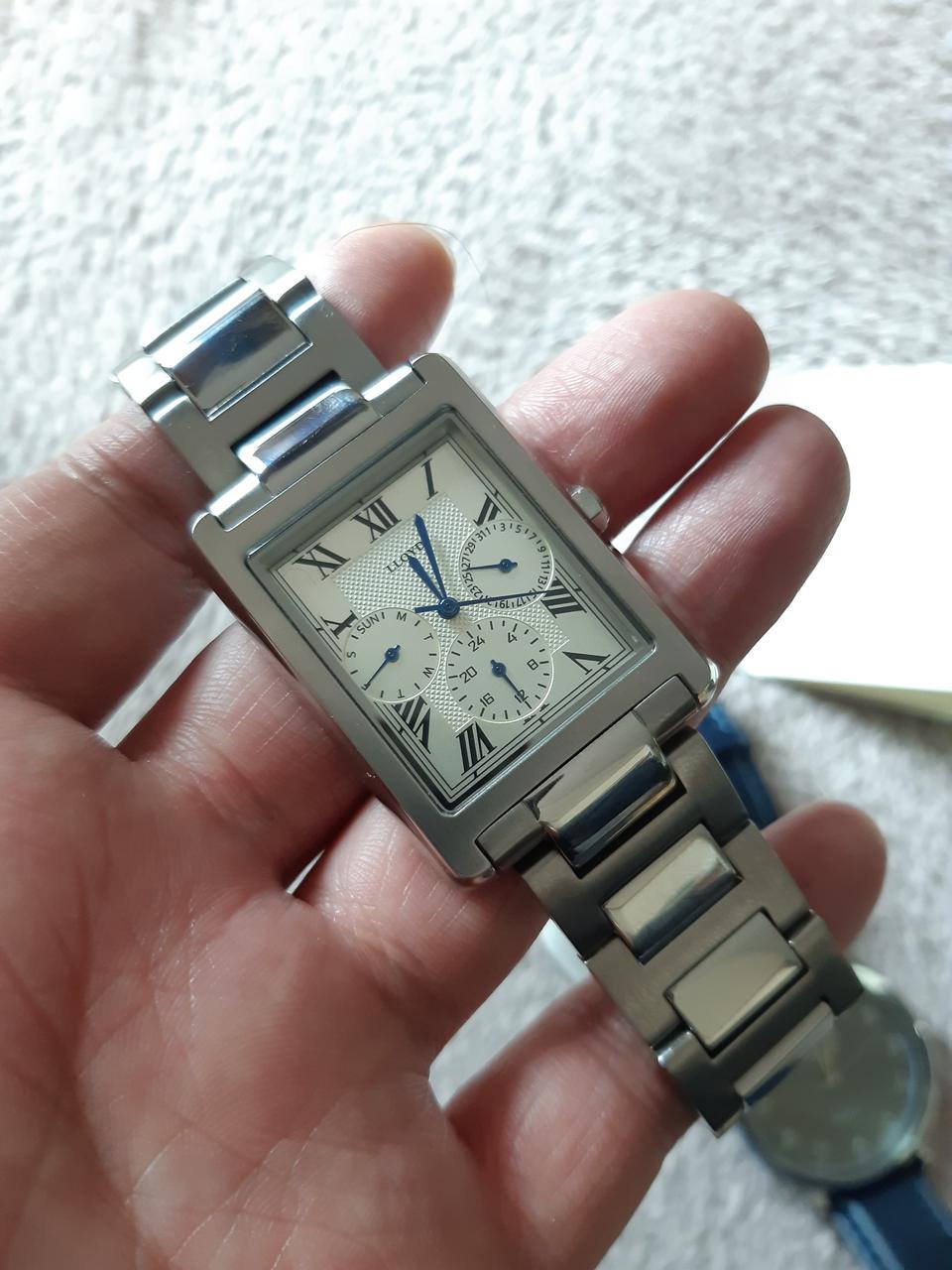 시계 두점 일괄 판매합니다.^^