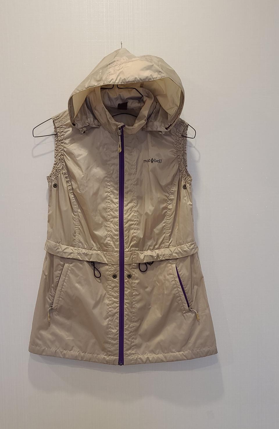 몽벨 바람막이 조끼 사파리