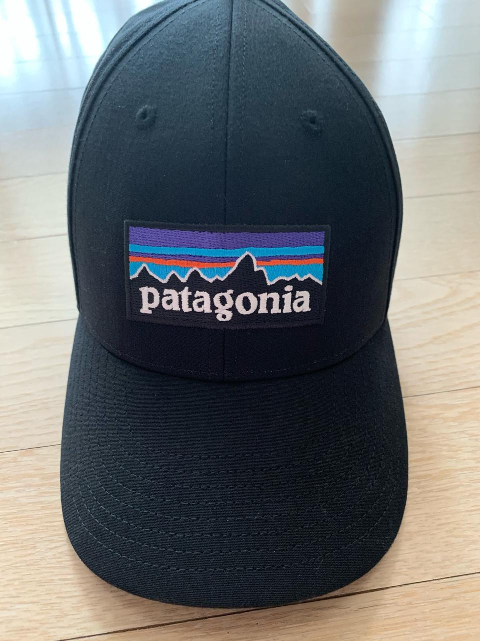 파타고니아 P-6로고 스트레치 핏 햇 S사이즈