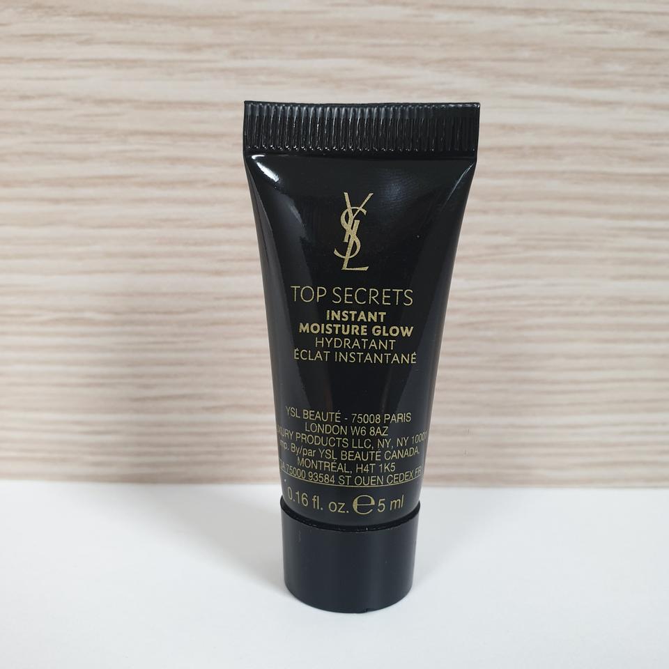 (새제품)입생로랑 탑 씨크릿 인스턴트 모이스처 글로우