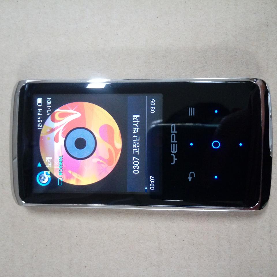 삼성 옙 mp3 플레이어 8기가 YEPP YPQ2 세컨웨어(헬로마켓)