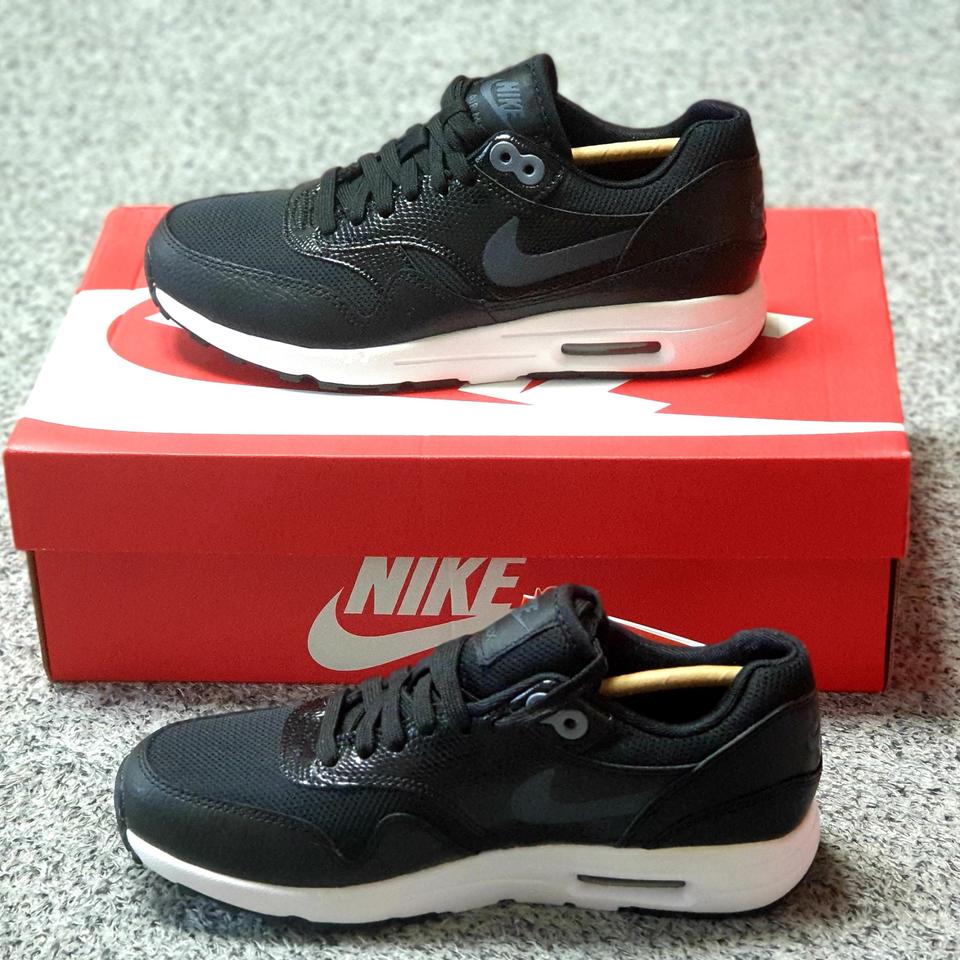 새상품) 나이키 에어맥스1  울트라 운동화 사이즈 230