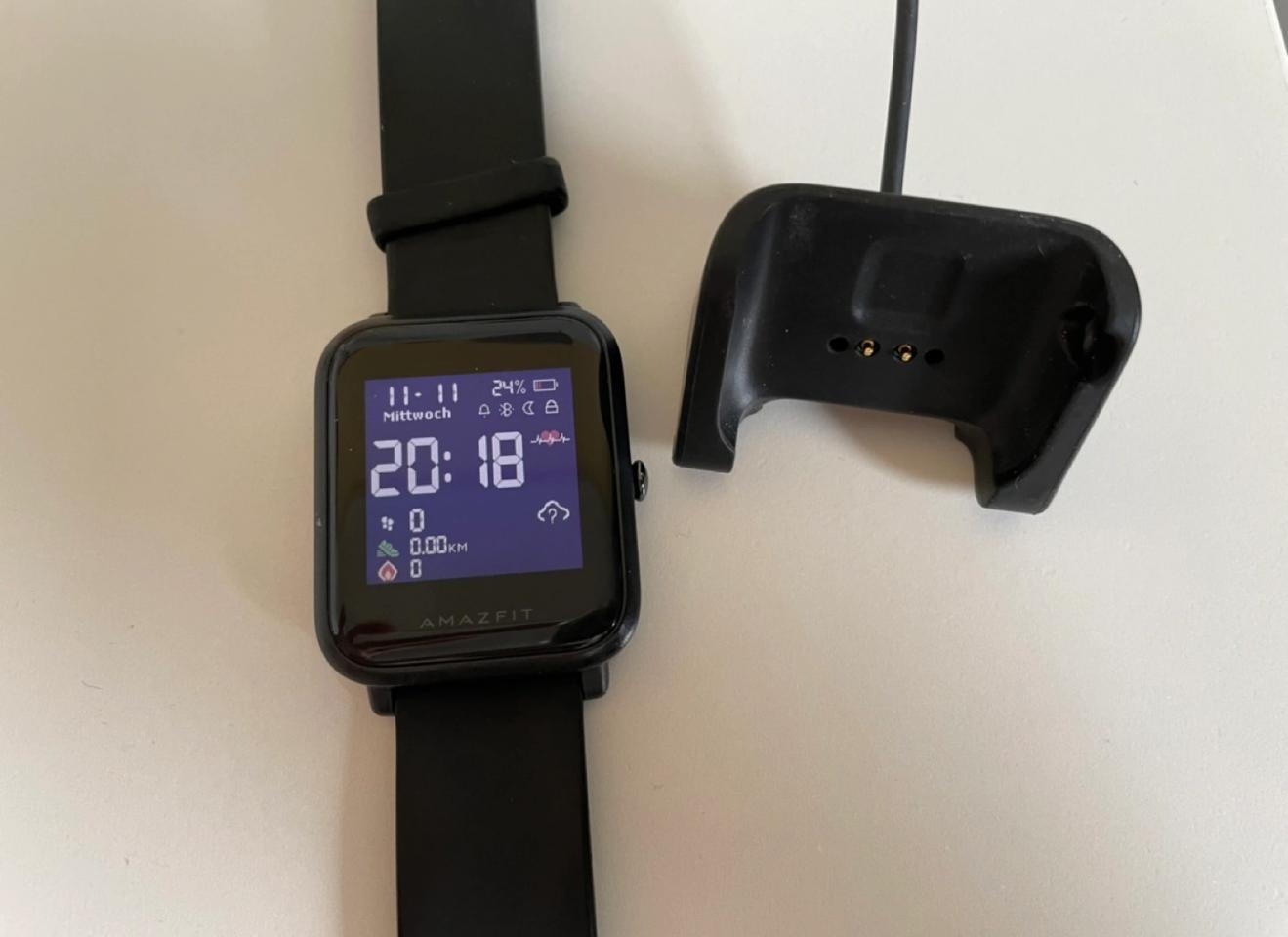 샤오미어메이즈핏 빕과 충전기 판매