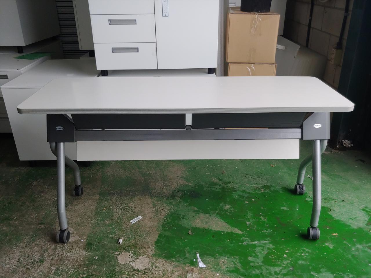 화이트 연수 테이븡