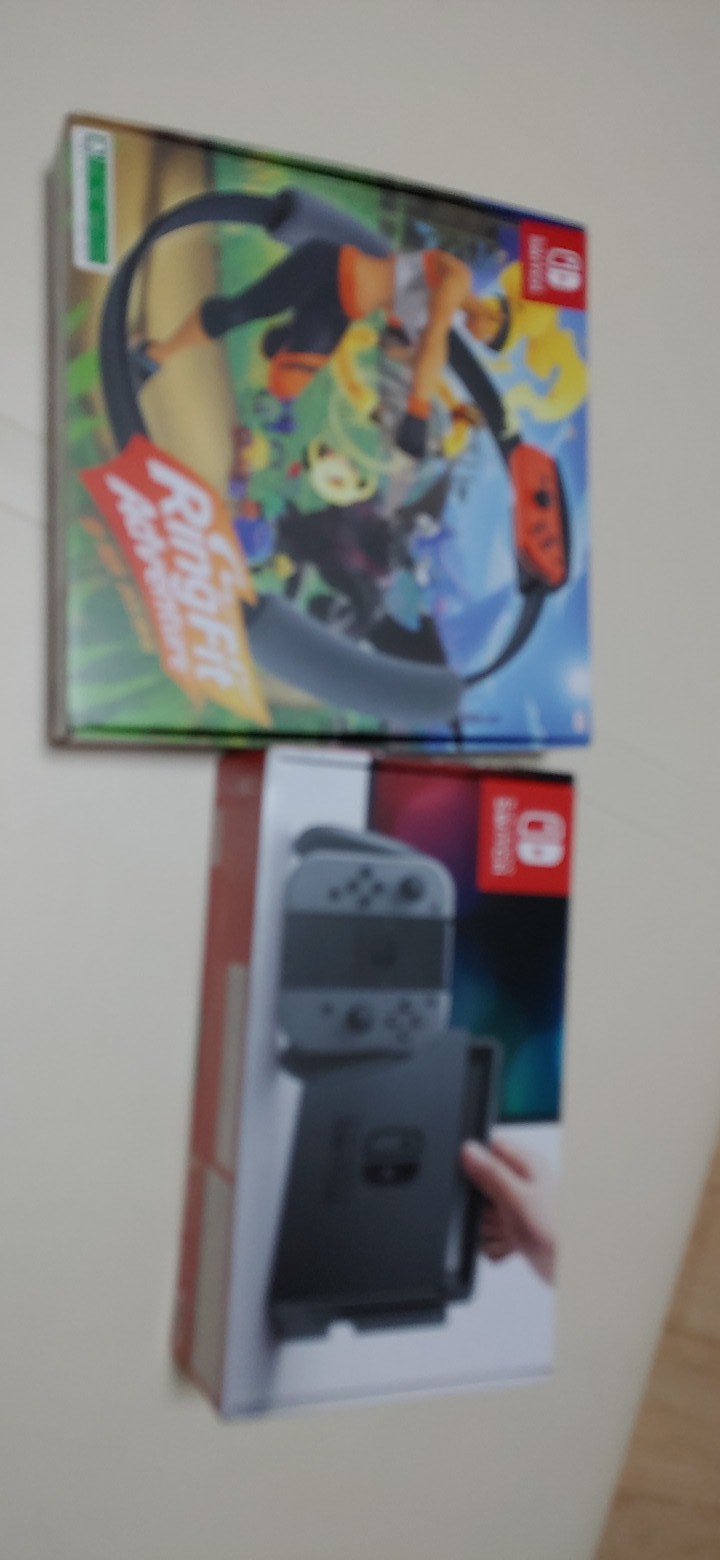 닌텐도 스위치+링피트 hac-001 35만 팝니다