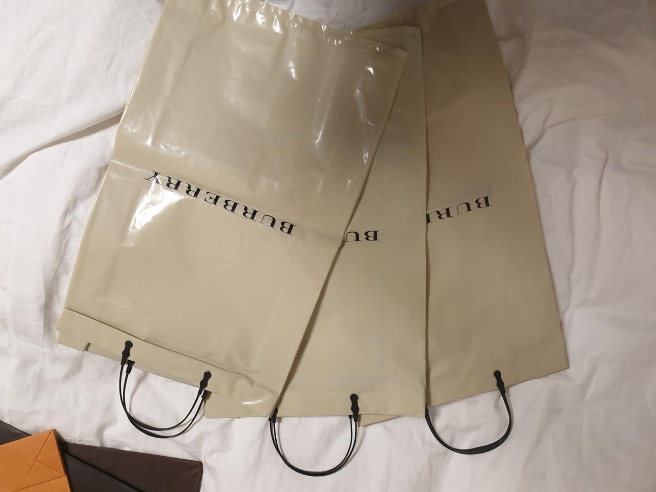 버버리 쇼핑백 (실용성끝판왕!!)