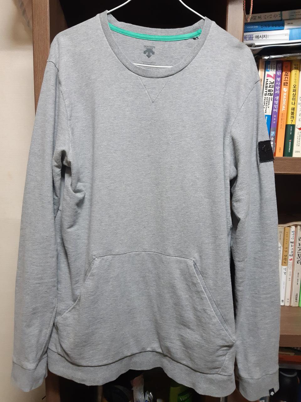 데상트 정품 긴팔