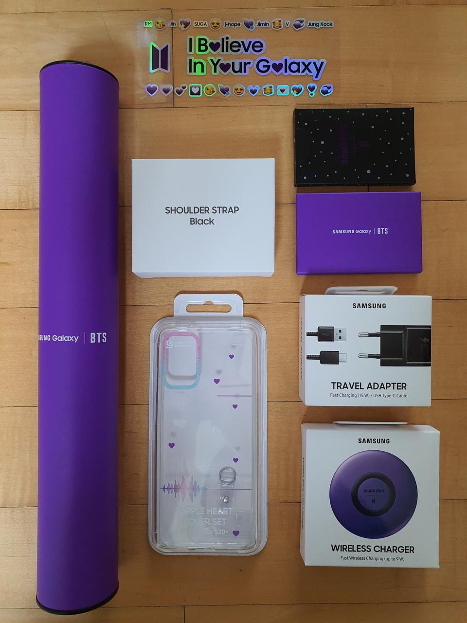 갤럭시 BTS 굿즈 풀세트 (브로마이드, 포토북, 무선충전기세트 등)