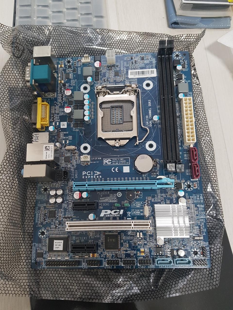 Milano-p 메인보드 팔아요