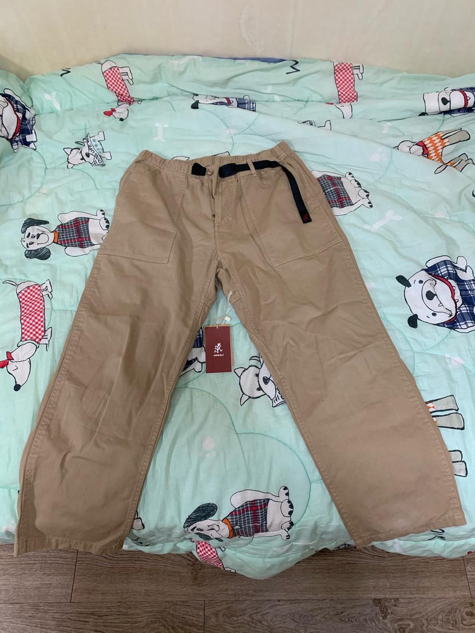 그라미치 루즈테이퍼드 팬츠 치노(m 사이즈)