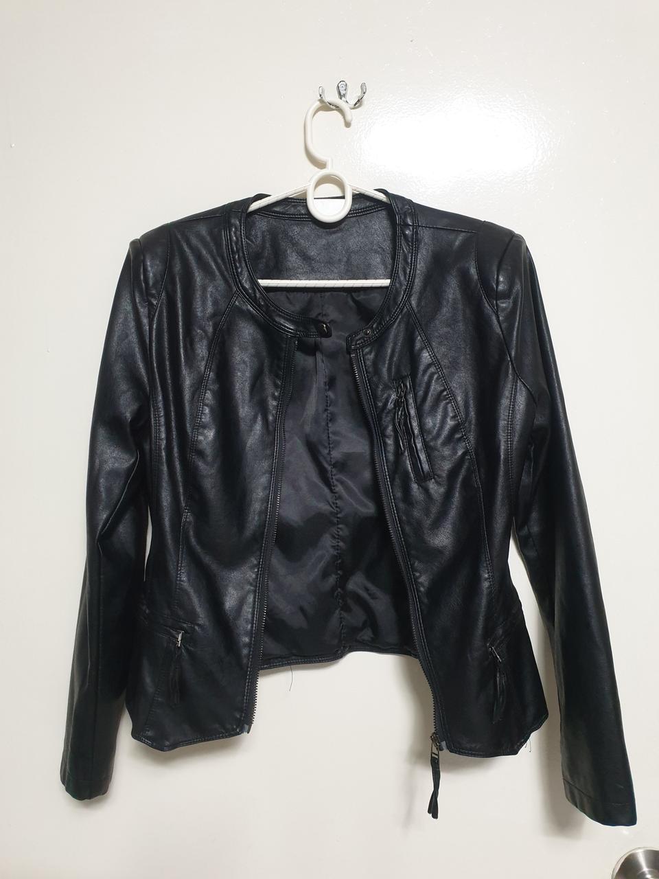 Jully 가죽자켓 M  여성 봄자켓