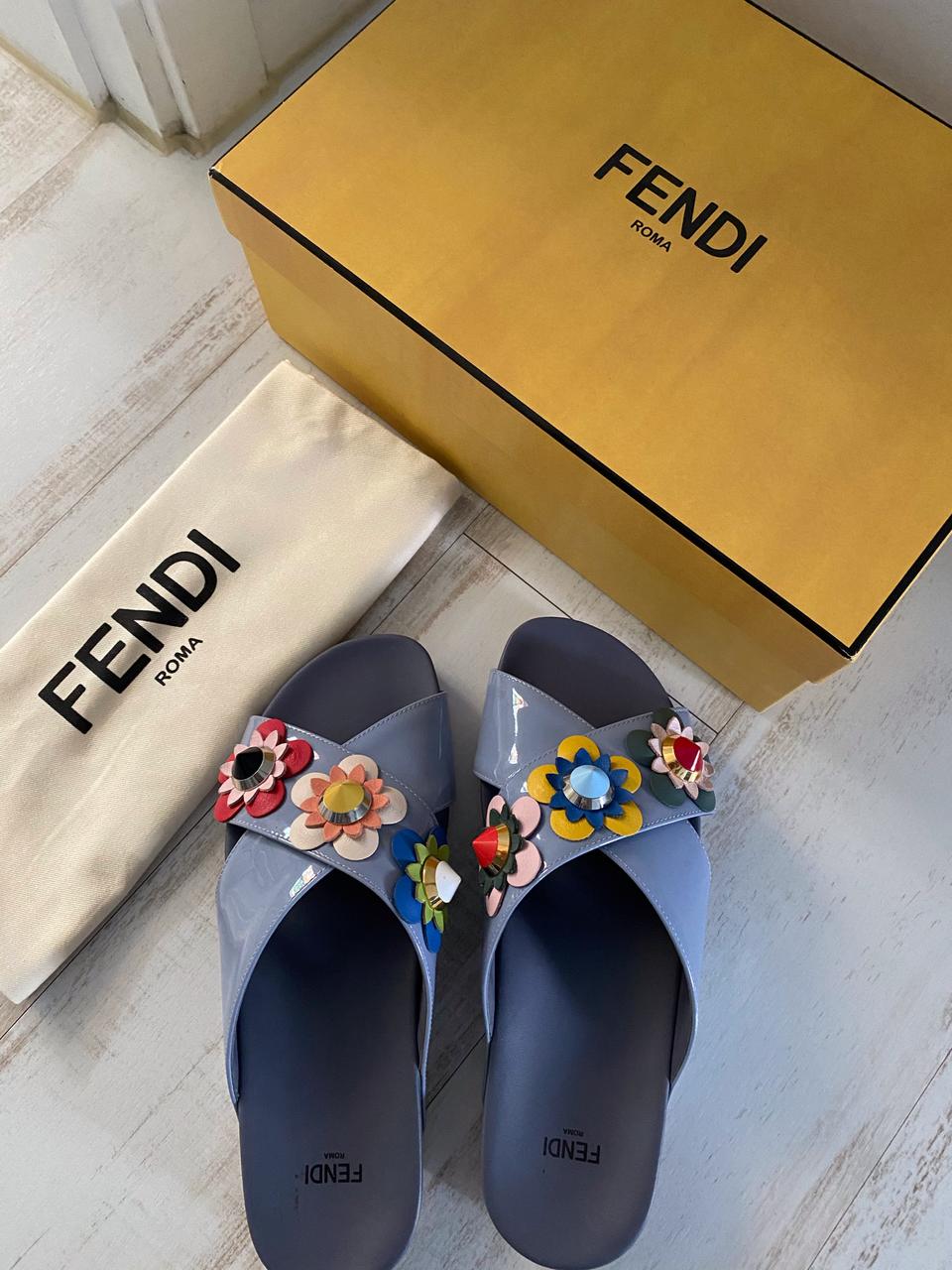 펜디 정품 슬리퍼 샌들