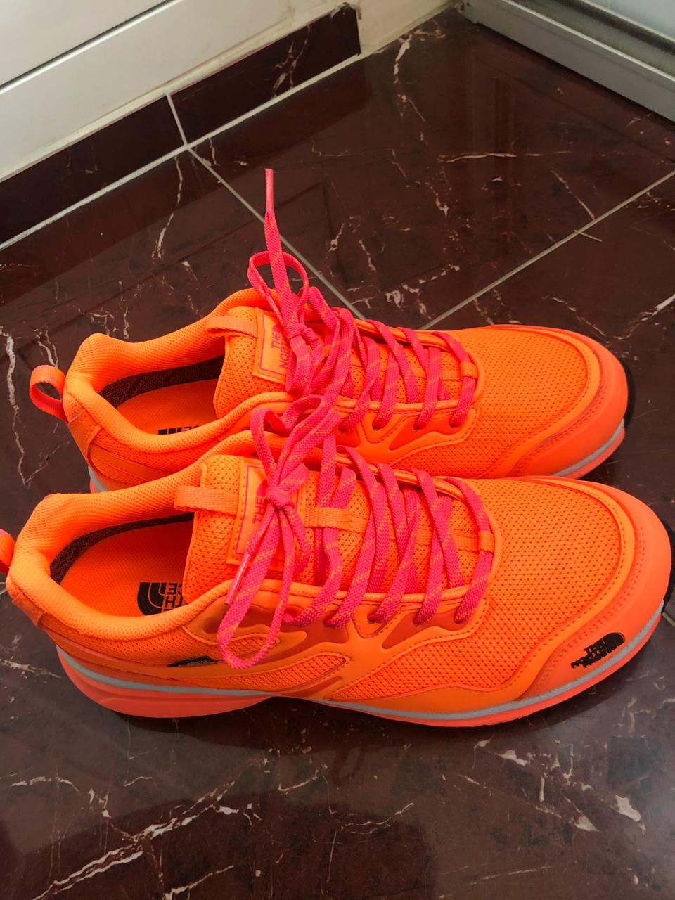 노스페이스 등산화 275