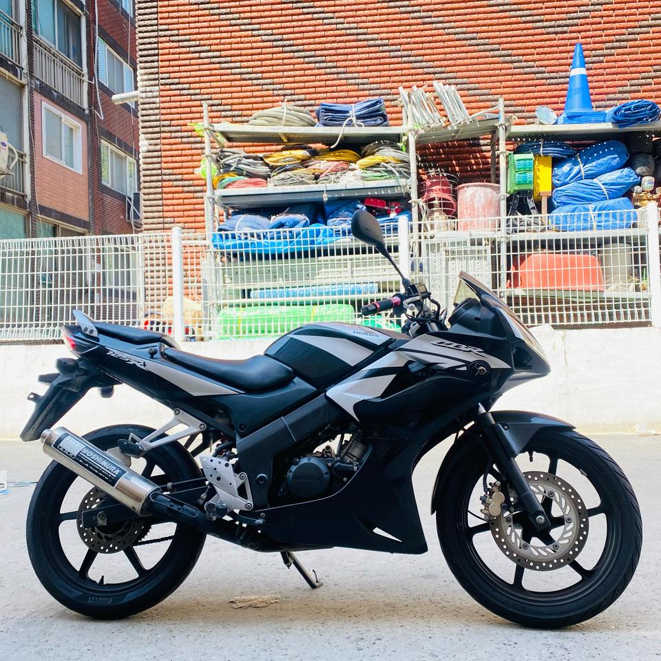 @Honda cbr125 2010년 식 차량 판매합니다.