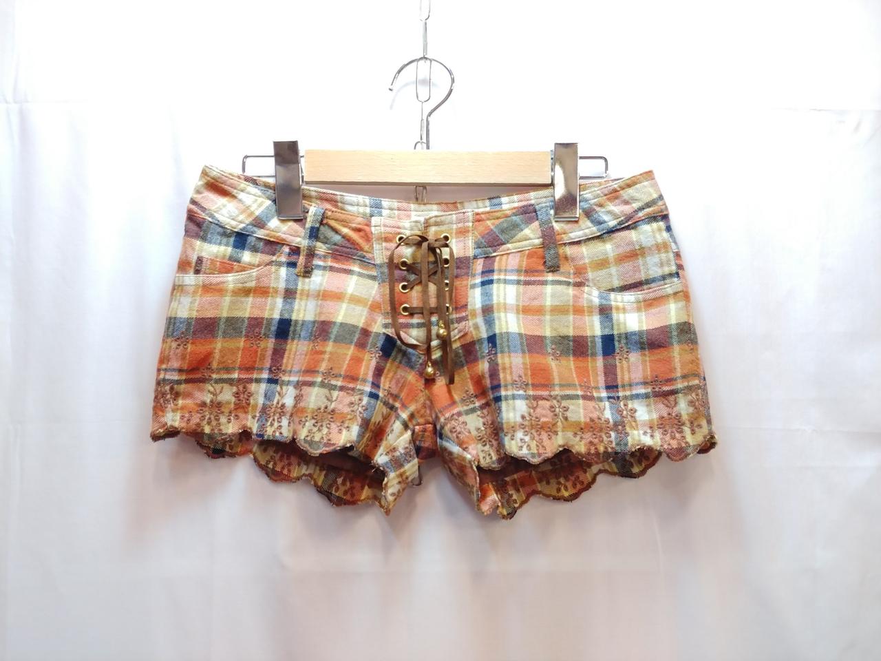 체크 자수 핫팬츠