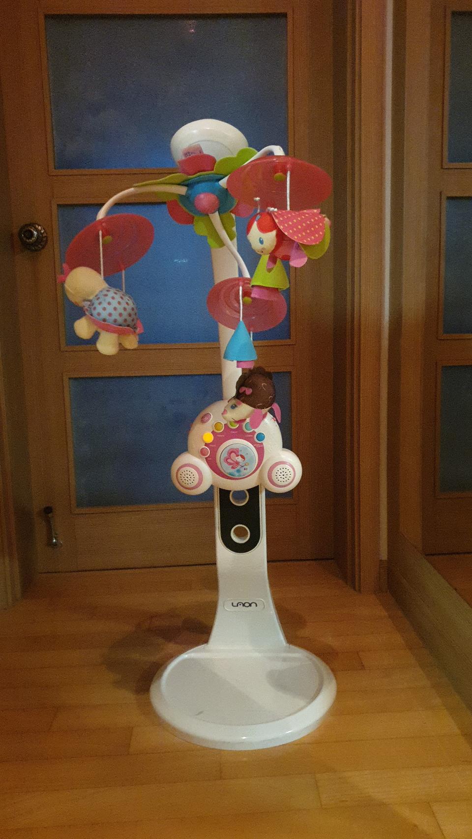 타이니러브(Tiny Love) 모빌 라온