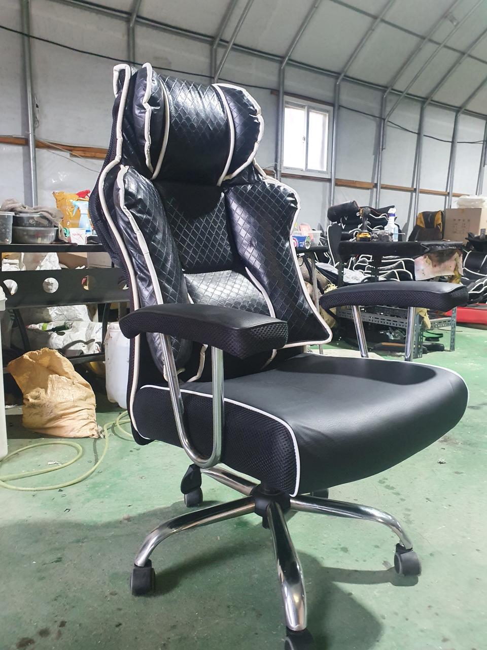 pc방의자,뉴타이탄의자,pc방책상세트 가능