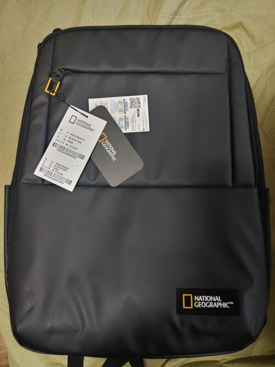 내셔널지오그래픽 가방 어반베이직 백팩 새상품 싸게팝니다