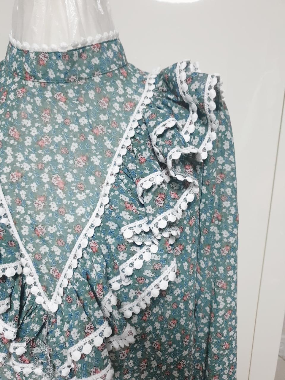 프릴 꽃 쉬폰블라우스 (무배)