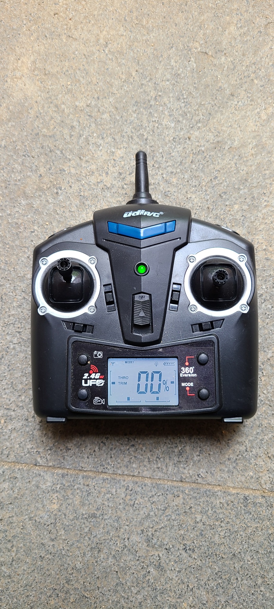 UDI 드론 리모컨 2.4Ghz