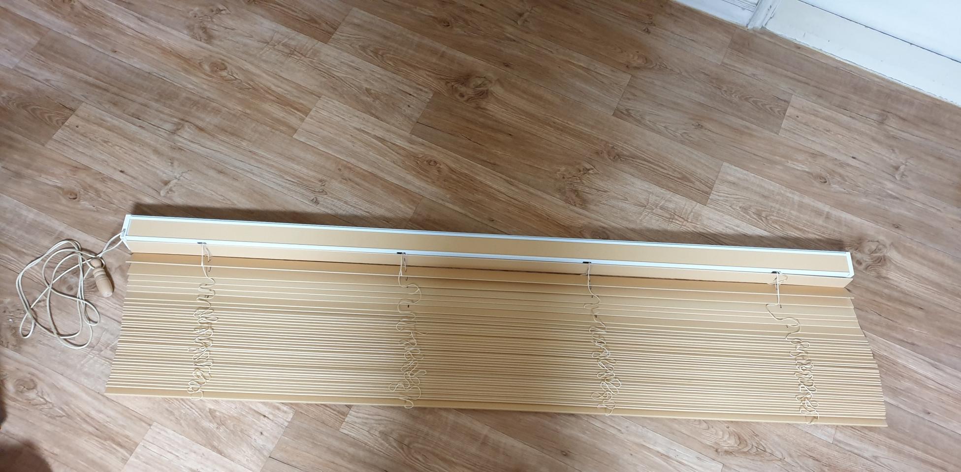 우드블라인드 170 × 170 새것같은중고