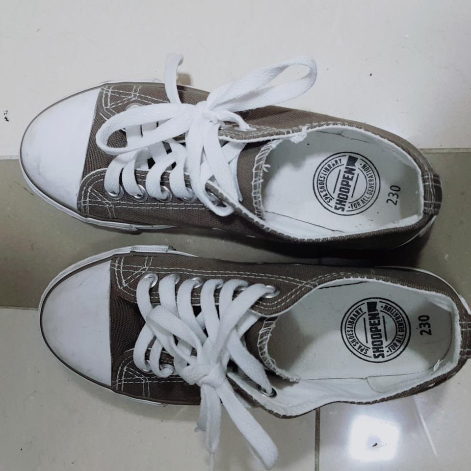 슈펜] 로우컷 베이직 스니커즈36사이즈(230)