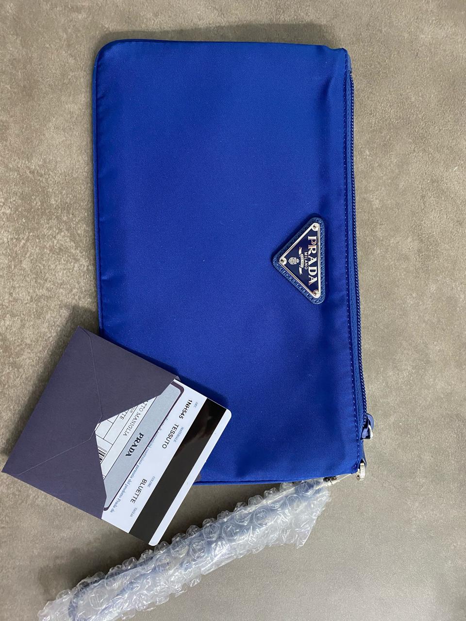 프라다 클러치 새상품 정품