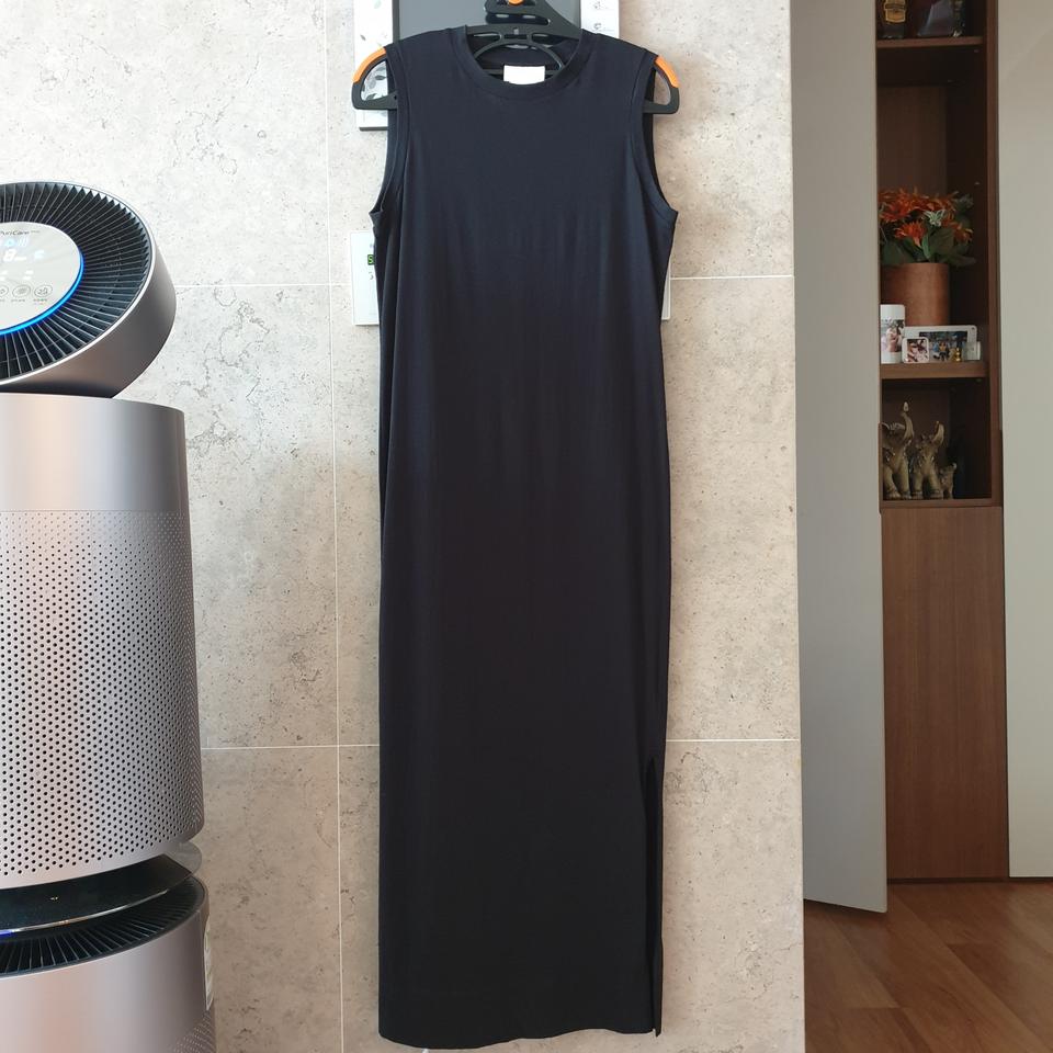 DKNY민소매 원피스(xp/p)팝니다.