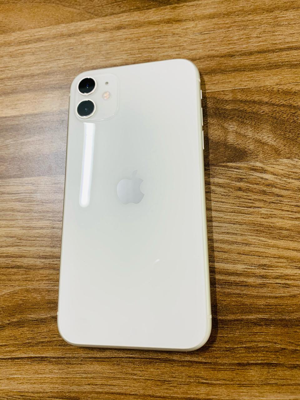 아이폰11 64기가 화이트(4종 EVENT!!)