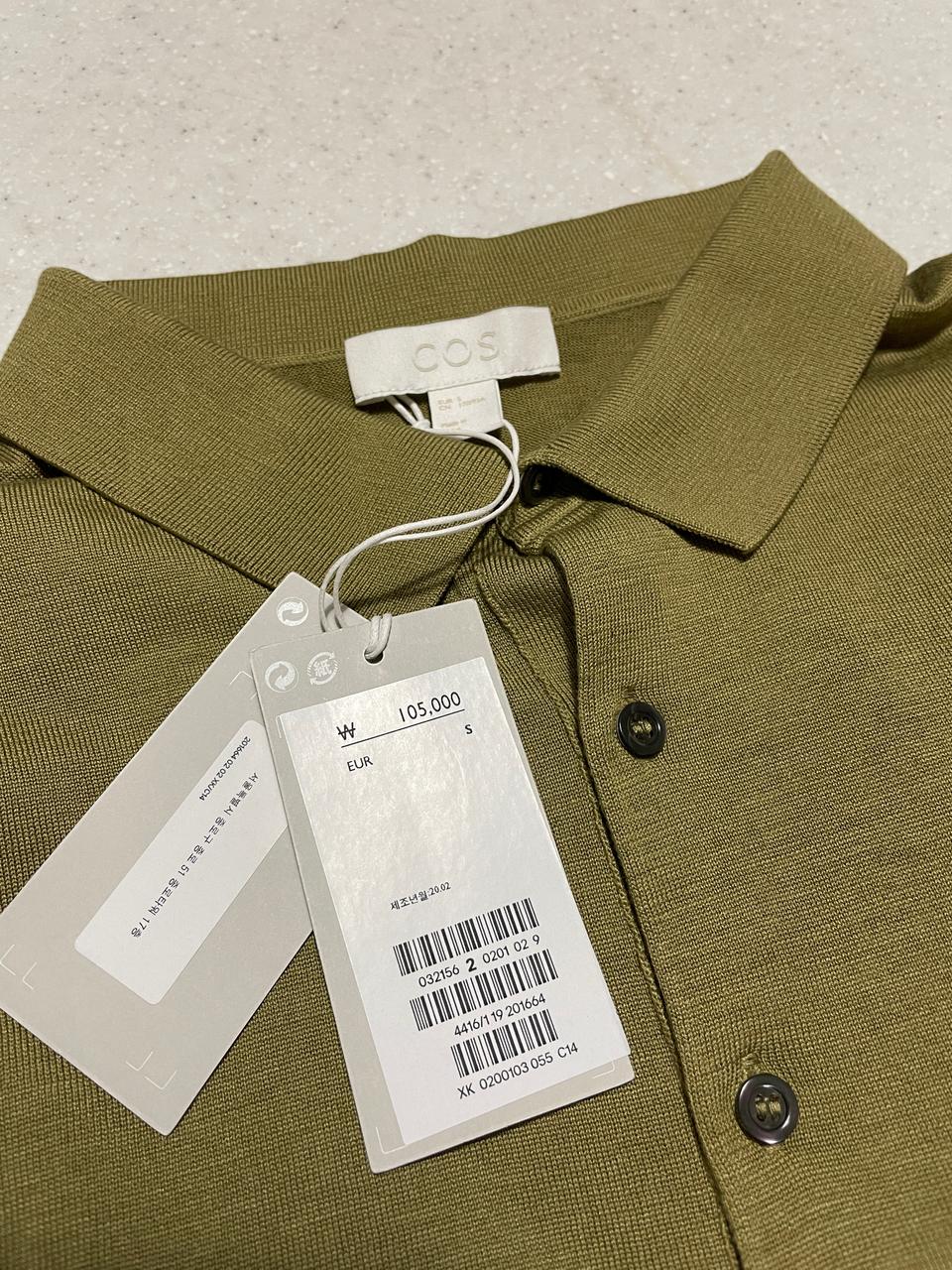 COS 폴로티셔츠 미착용 새제품 판매합니다