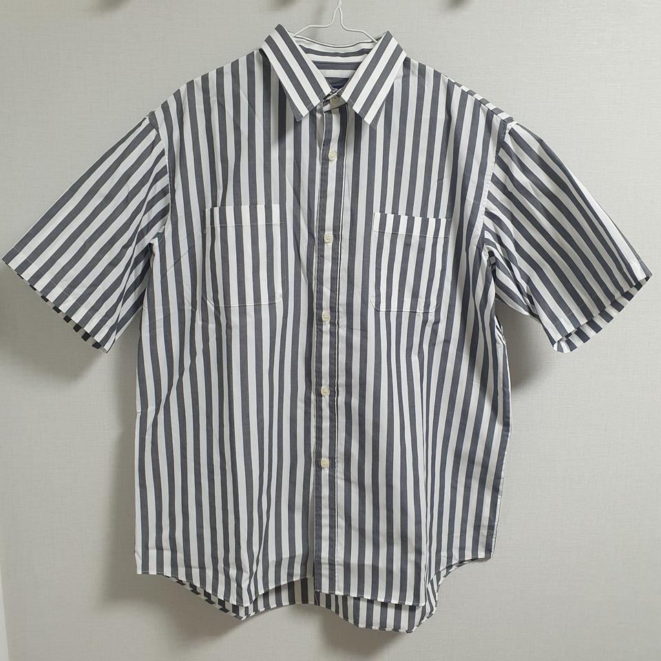 오버핏 스트라이프 반팔 셔츠 티셔츠(시티보이,캐주얼,스트릿,클래식,옷)