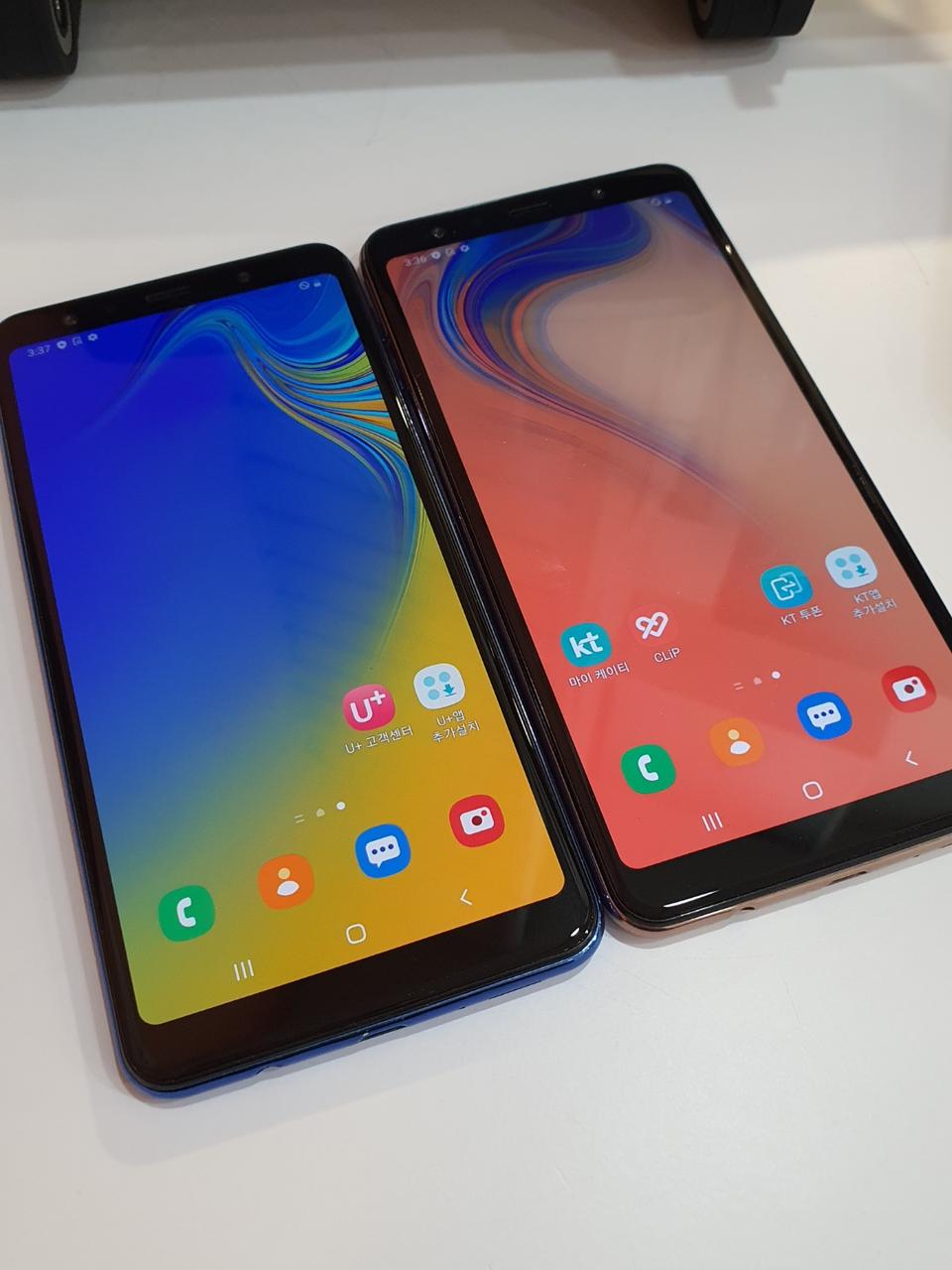 갤럭시 A7 2018 64GB 