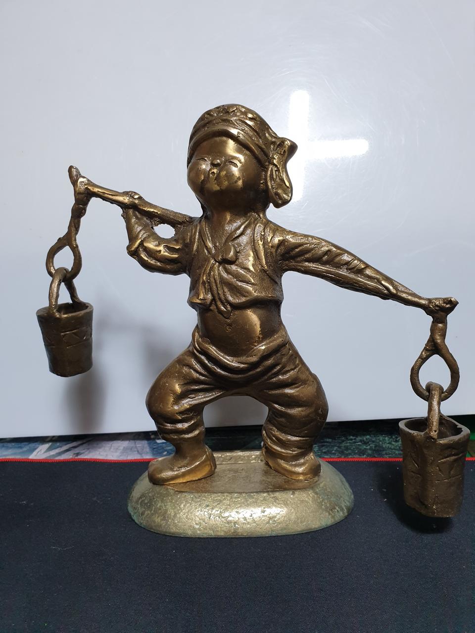 물지게 동자 브론즈