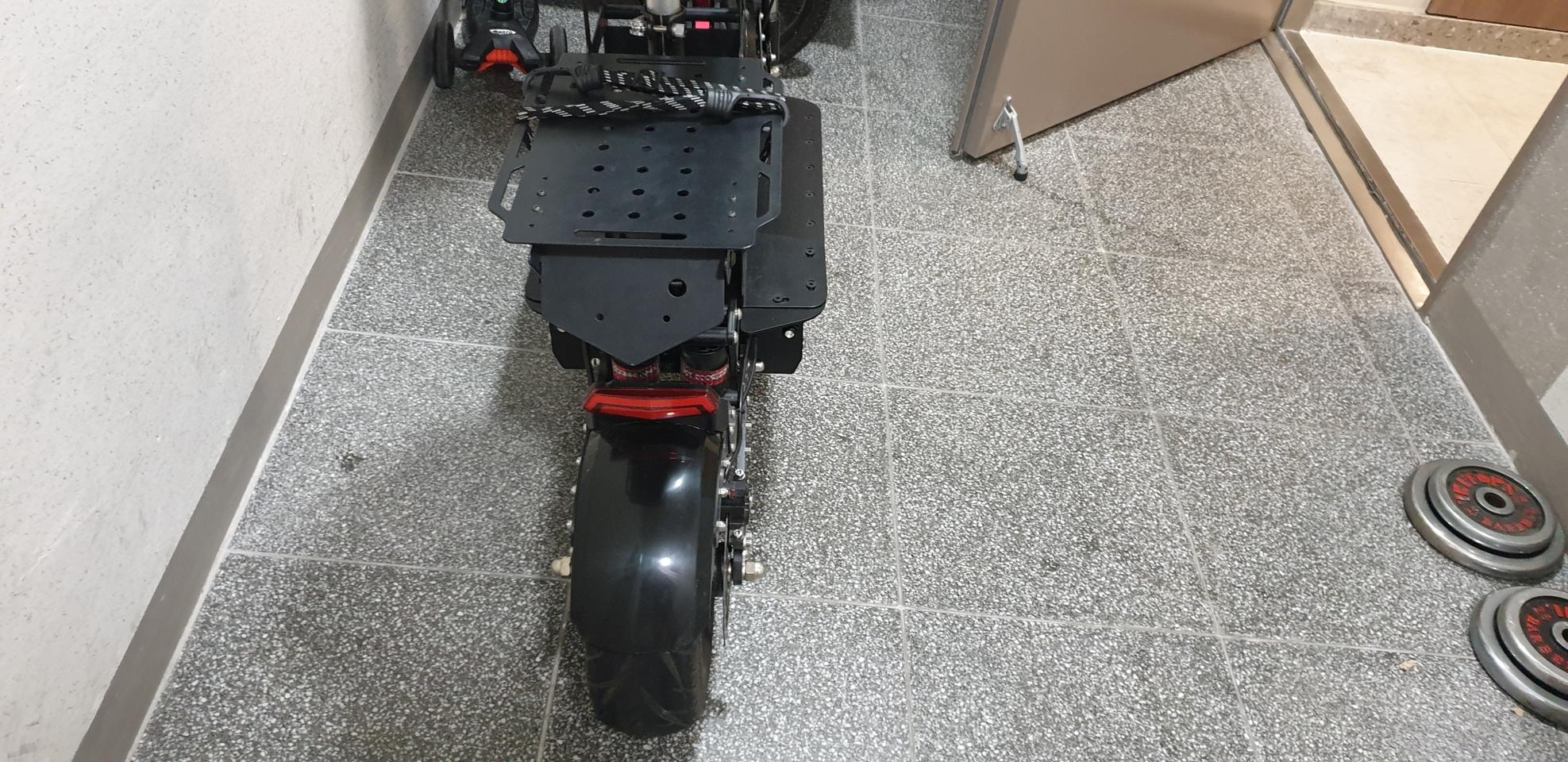 에어포스 D13전동킥보드  거의새것 떨이