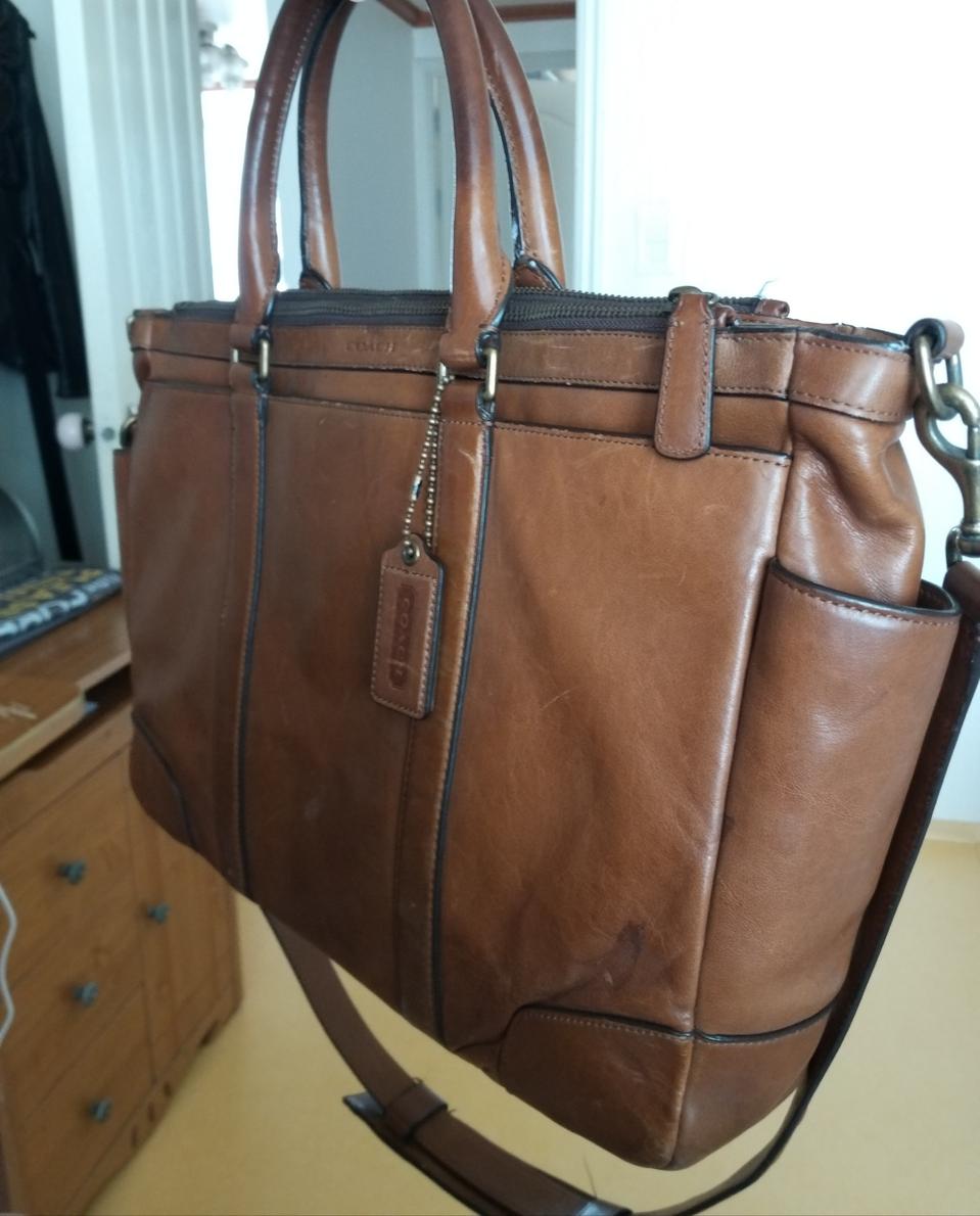 coach 서류가방 팝니다.