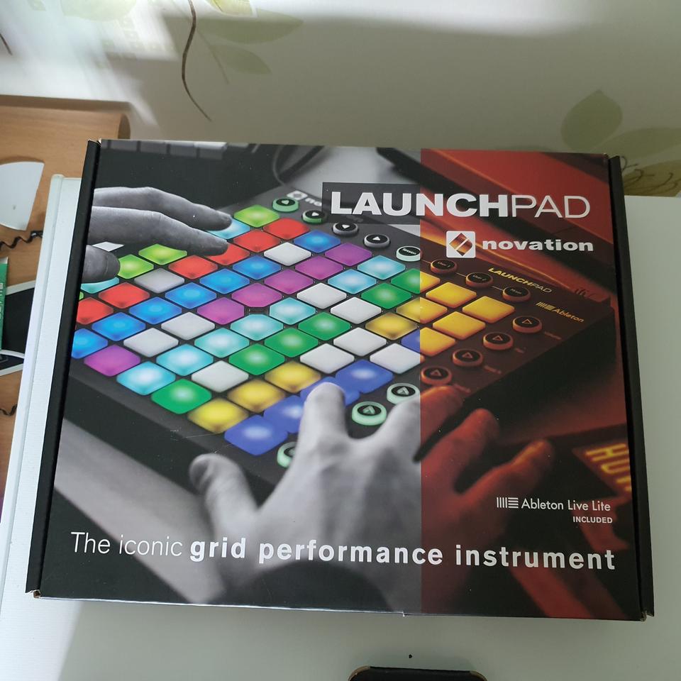 (거의 새상품)노베이션 런치패드 mk2&런치키 미니 mk3