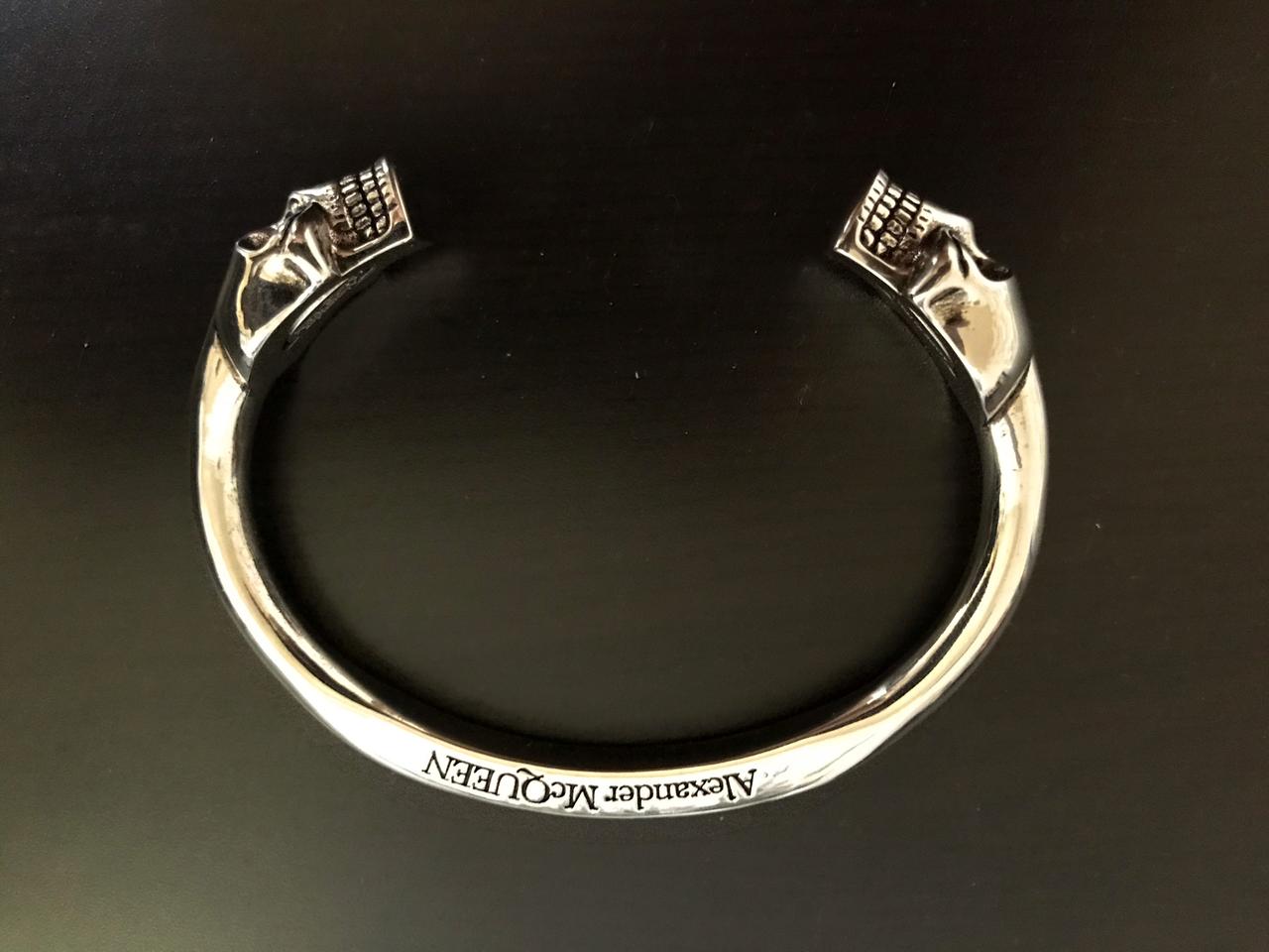 알렉산더 맥퀸 뱅글팔찌