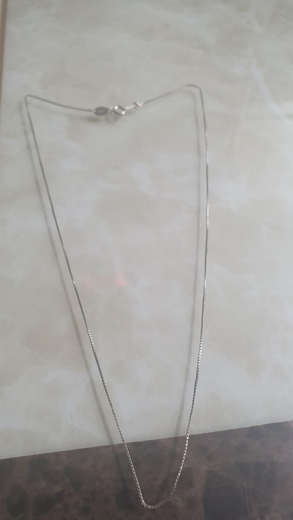 제이에스티나 14k 화이트 골드 목걸이