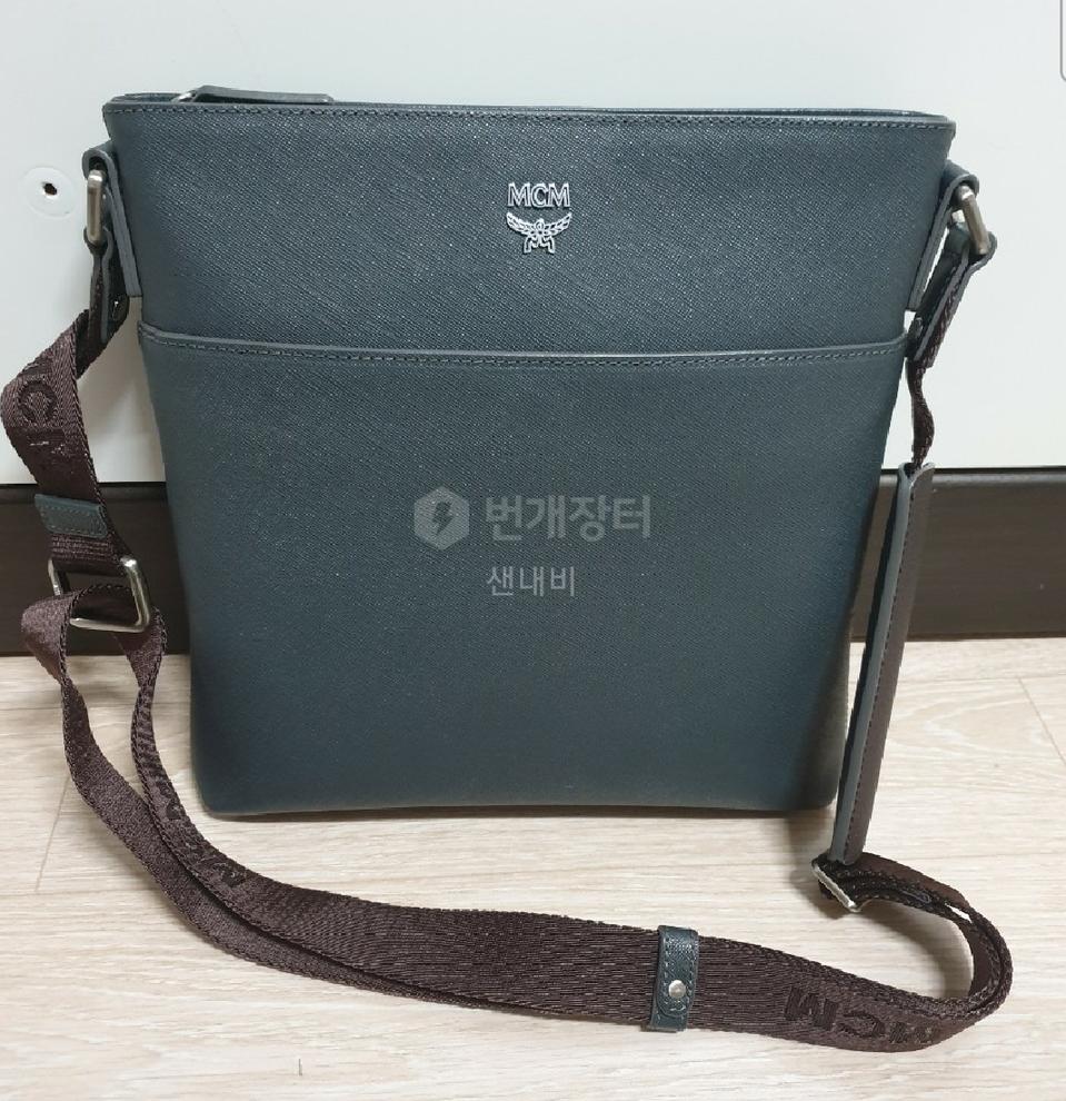 MCM 정품백 처분합니다.