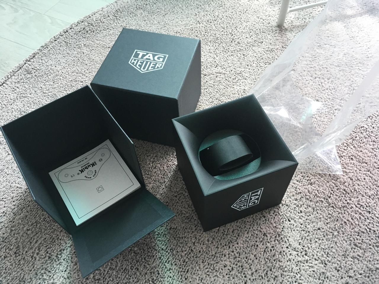 태그호이어 와인더 판매 합니다