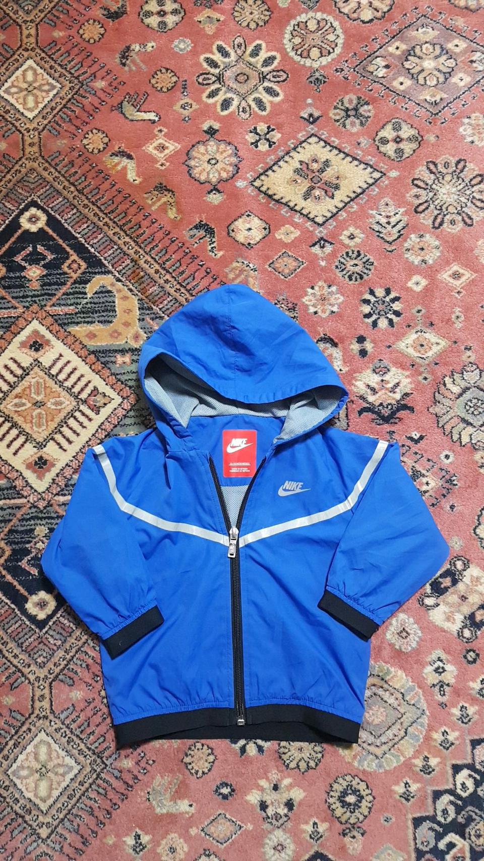 나이키 바람막이 아동2세