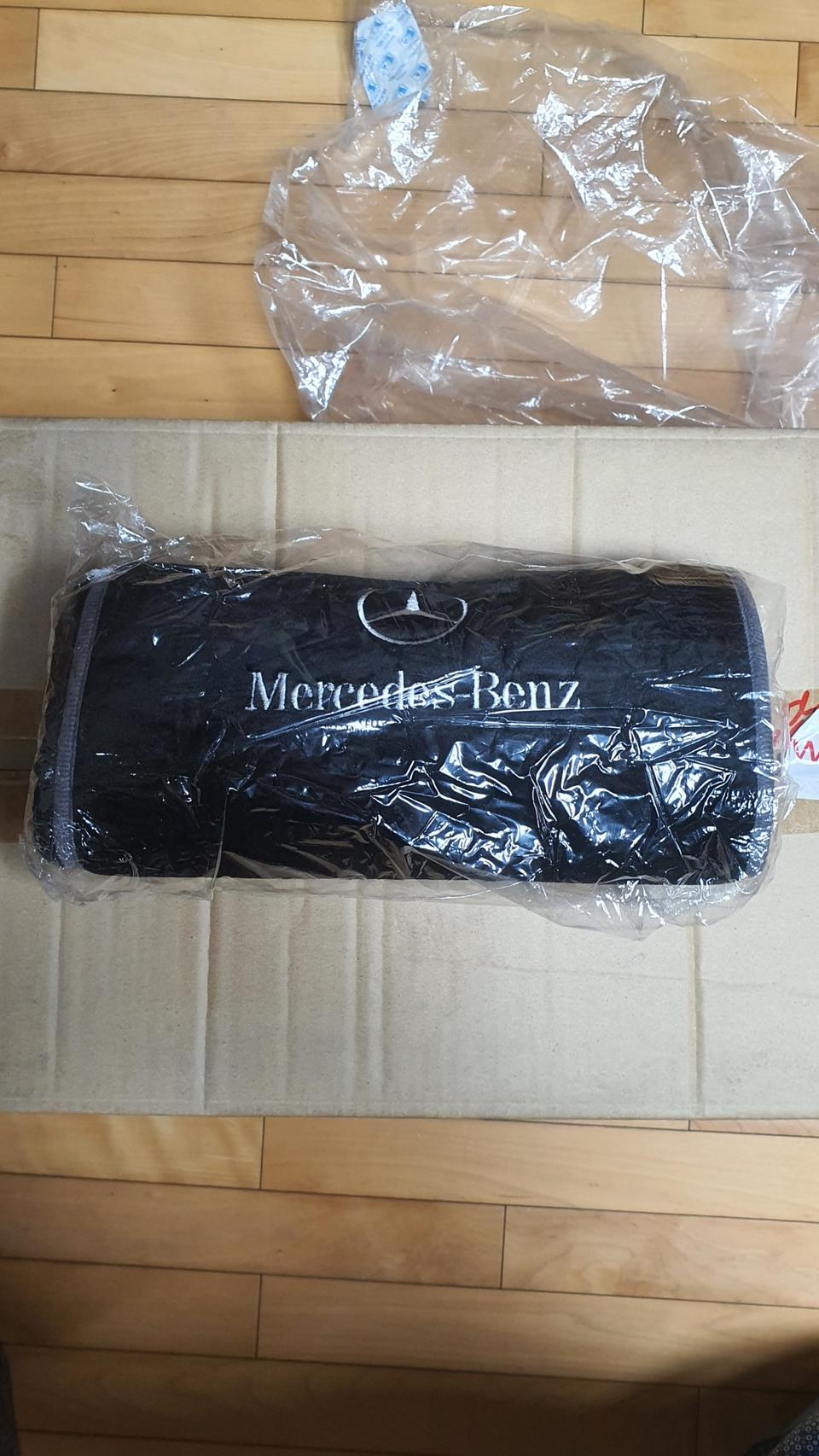 [새상품]Mercedes-benz 무릅담요